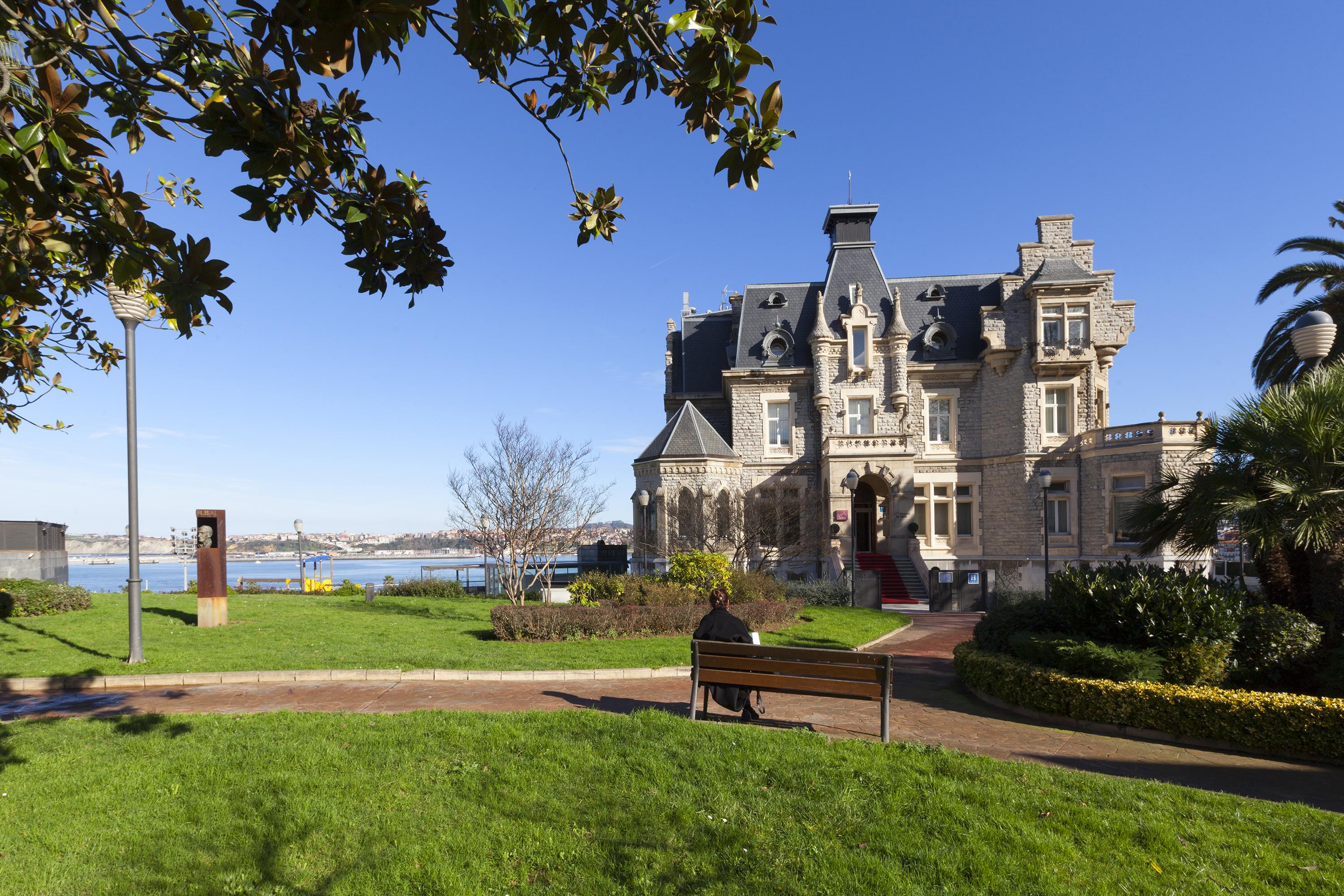 Hotel Urh Palacio De Oriol Santurtzi Exterior photo